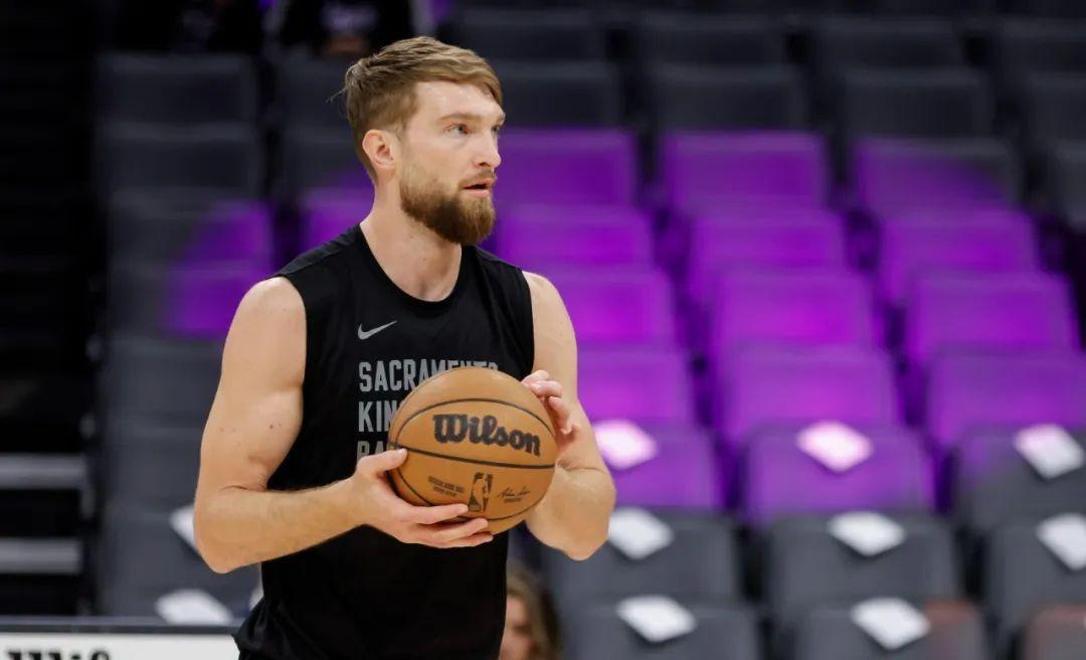 法国男篮强势公牛，萨博尼斯爆发神勇