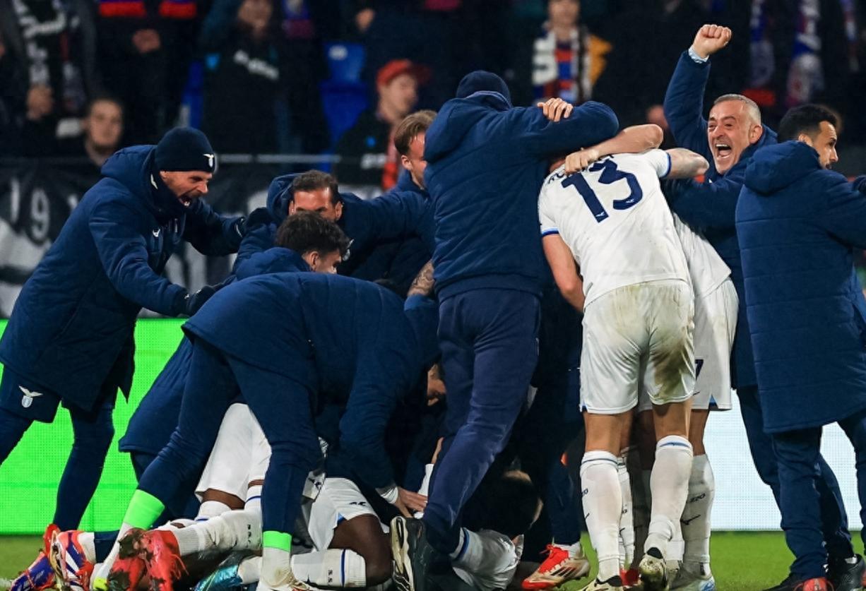 包含世界网球队逆转意大利网球队，穆雷三分雨点燃全场的词条