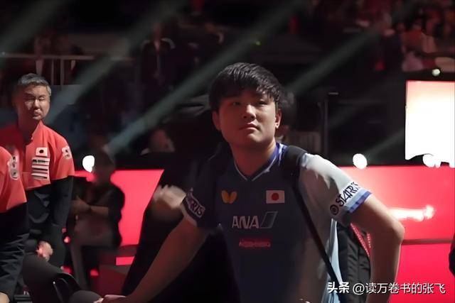 日本队鏖战德国队,张本智和关键制胜 日本队鏖战德国队,张本智和关键制胜