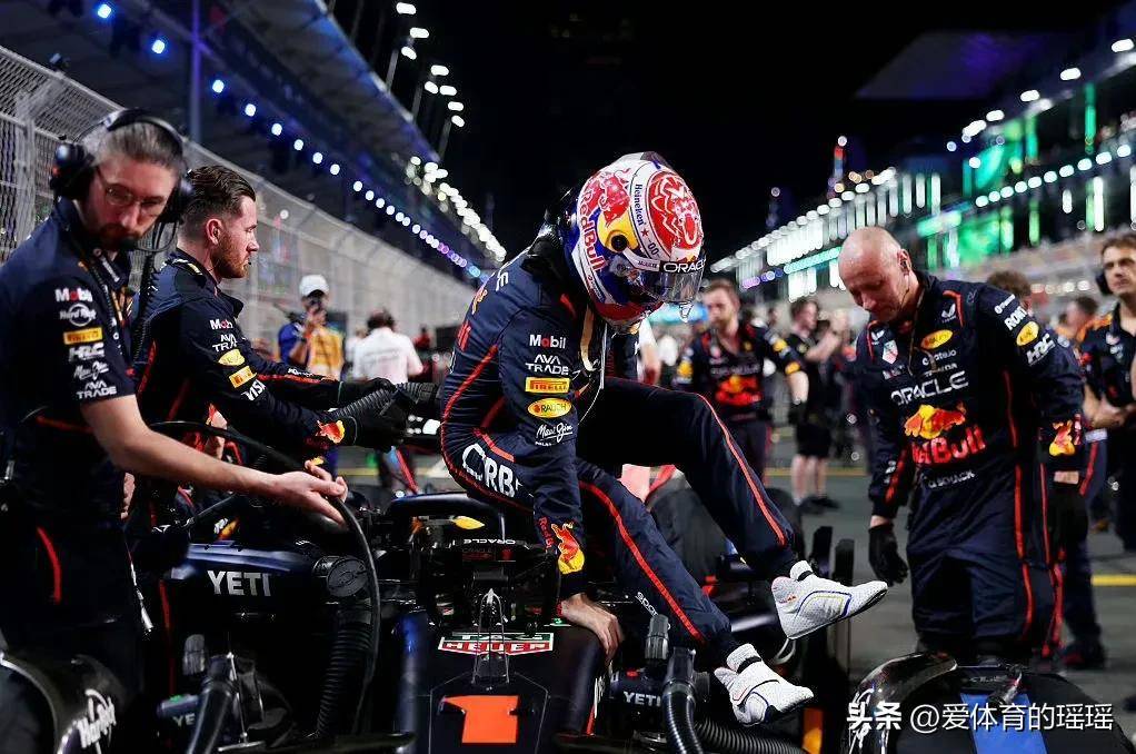 红牛二队完胜雷诺车队,勒克莱尔扛起全队 红牛二队完胜雷诺车队,勒克莱尔扛起全队