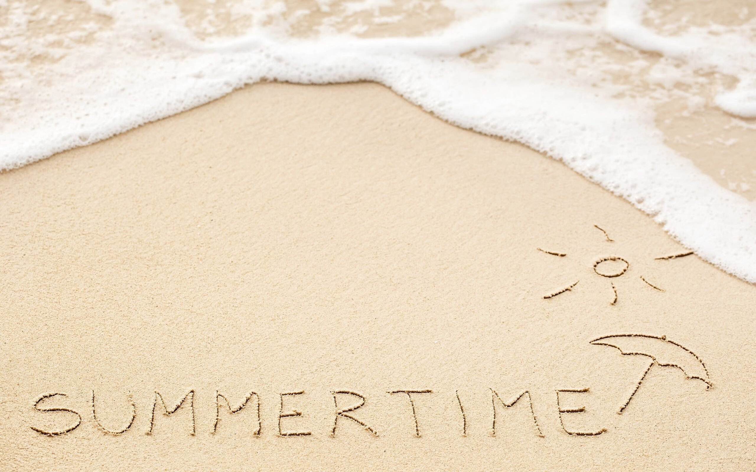 两种逆袭，一种精神，红牛二队的体系奇迹与汉密尔顿的孤勇扛旗