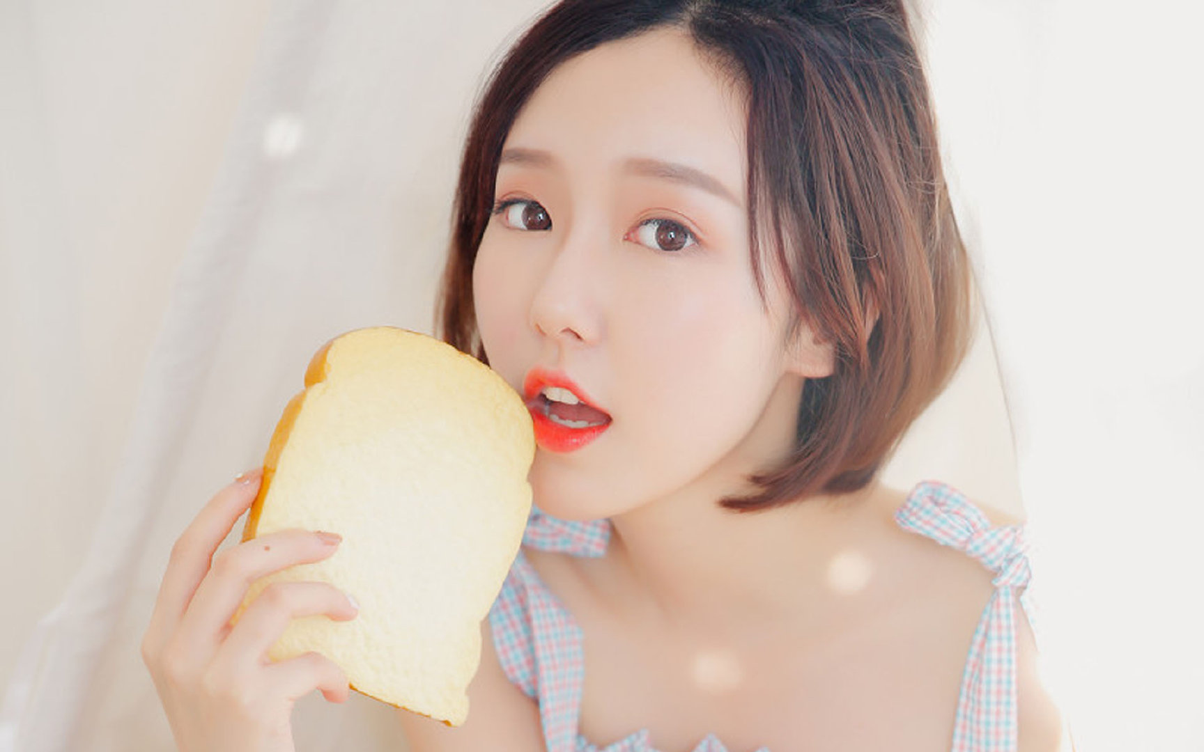 蓝色火焰于北非沙漠升腾，劳塔罗的绝杀与拉齐奥的命运突围