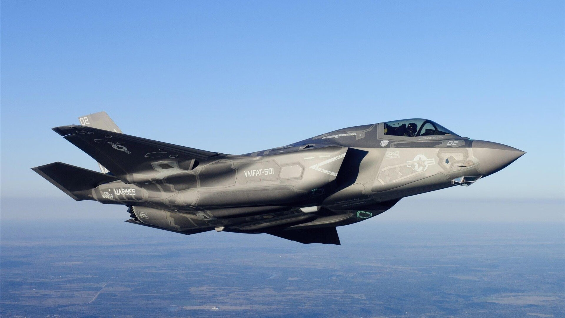 双城记，黄蜂终结悬念与哈利伯顿欧冠接管之夜