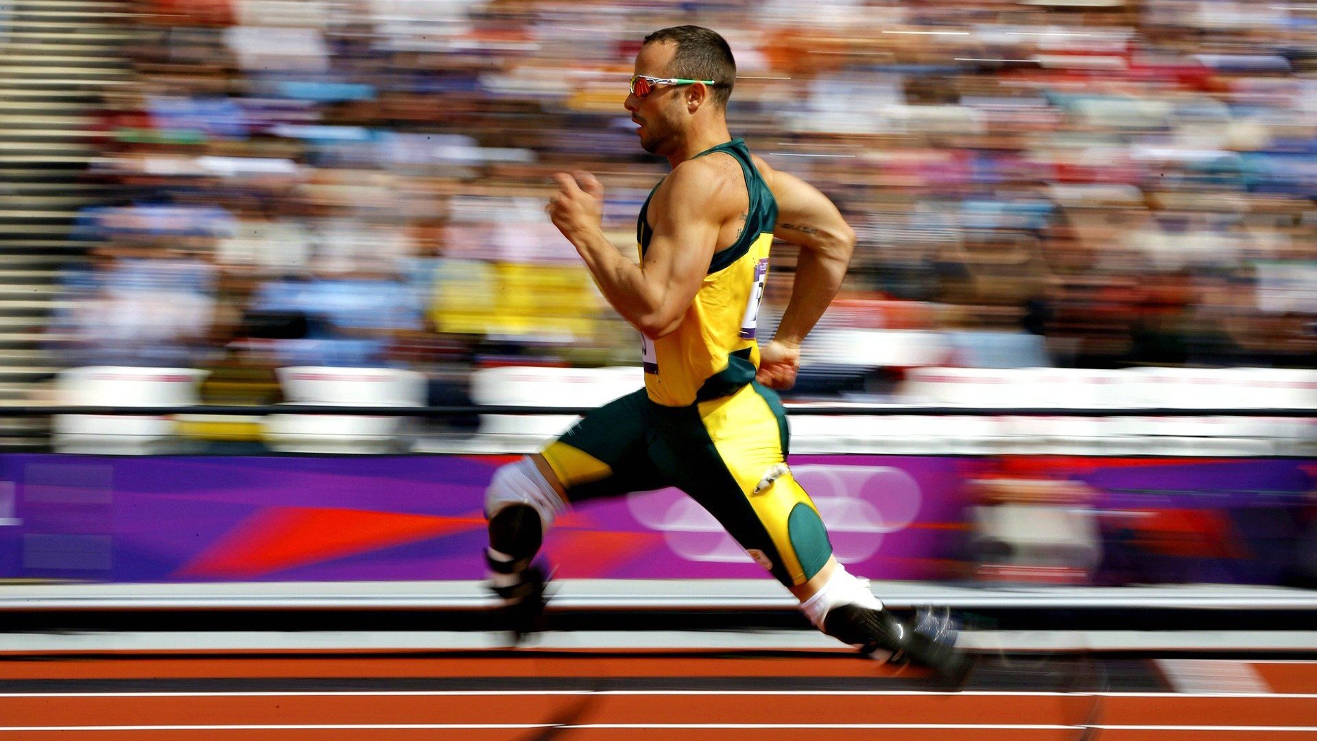 争冠战的双星闪耀，勒沃库森力克加纳劲旅，阿圭罗英超封神时刻