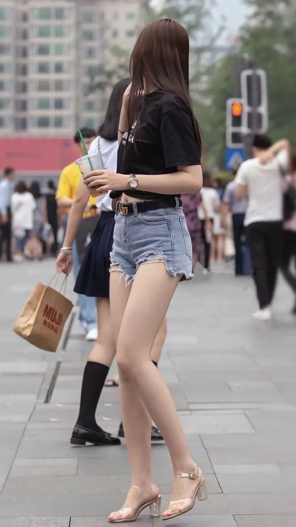 铁幕下的华丽弧线,2026,当捷克绝杀意大利,德布劳内点亮巅峰之夜